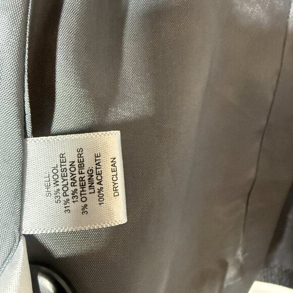 Ann Taylor Loft Crop Suit Jacket Womens Sz 2 Ruffle Gray Wool Blend - Picture 3 of 13